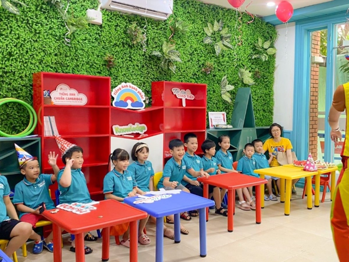 Trung tâm học tiếng cho trẻ em Ms Hoa Junior