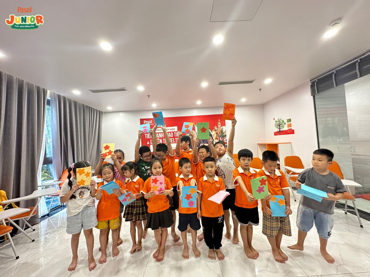 Hoạt động sôi nổi tại CLB Tiếng Anh Pasal Junior